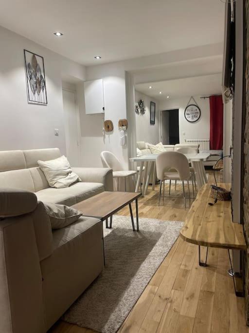 Appartement Convivial Pour Sejourner Le Kremlin-Bicêtre Eksteriør bilde