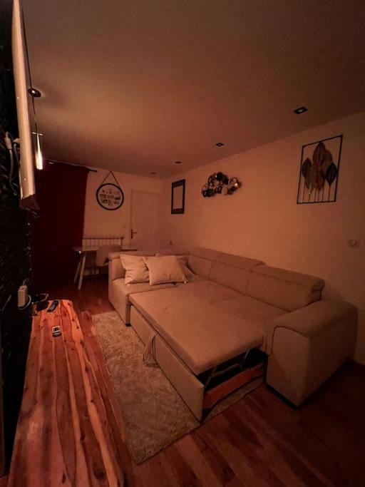 Appartement Convivial Pour Sejourner Le Kremlin-Bicêtre Eksteriør bilde